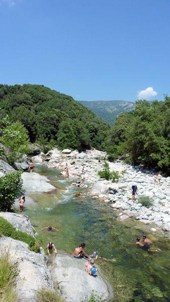 Maison De Vacances Renno Ngoại thất bức ảnh